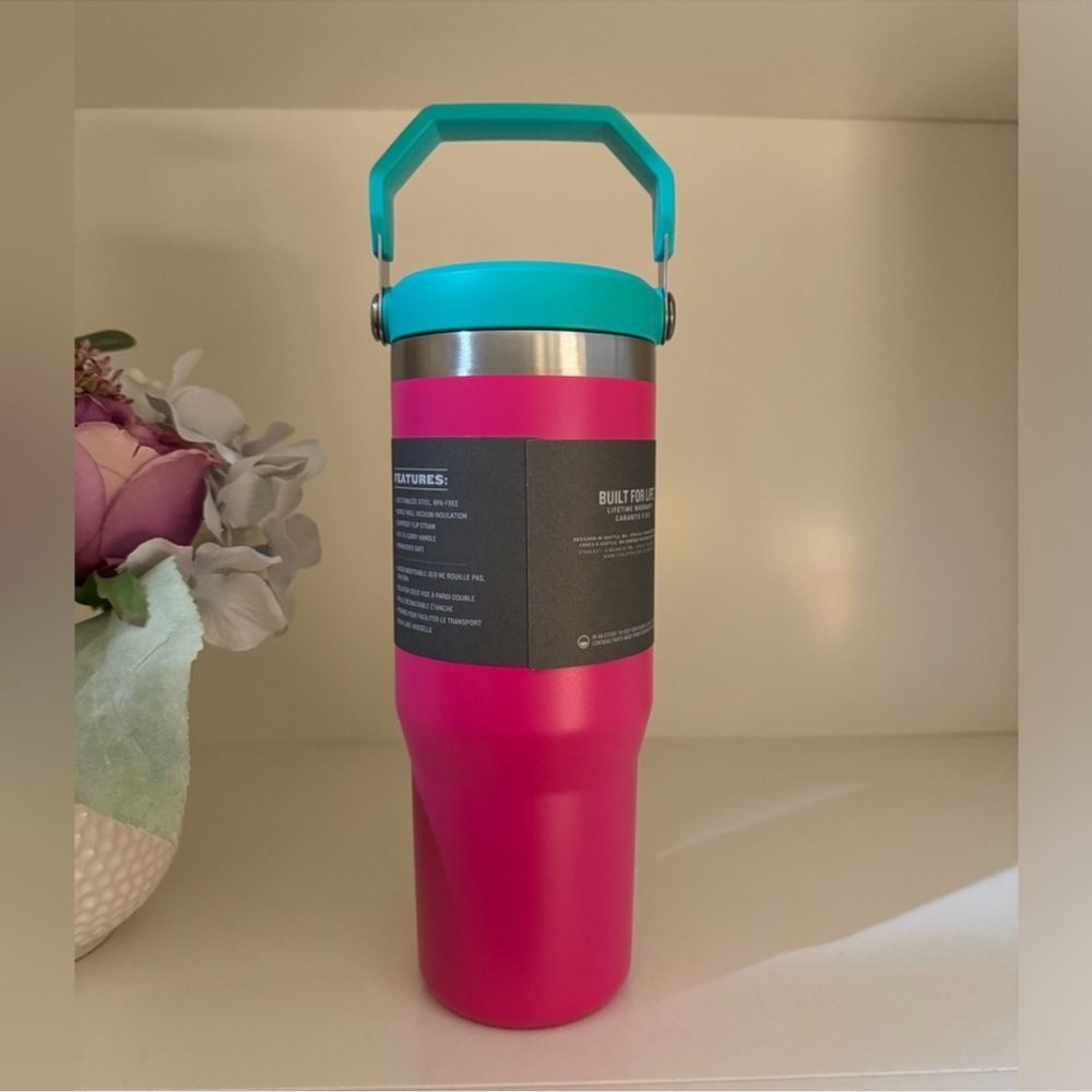🎉LAST PIECE🎉Stanley Iceflow Flip Straw 30 oz Tumbler Passion Pink - Picture 3 of 6